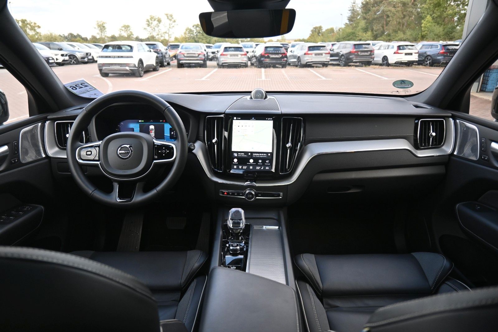 Fahrzeugabbildung Volvo XC60 T8 AWD Polestar Engineered Plug-In Hybrid