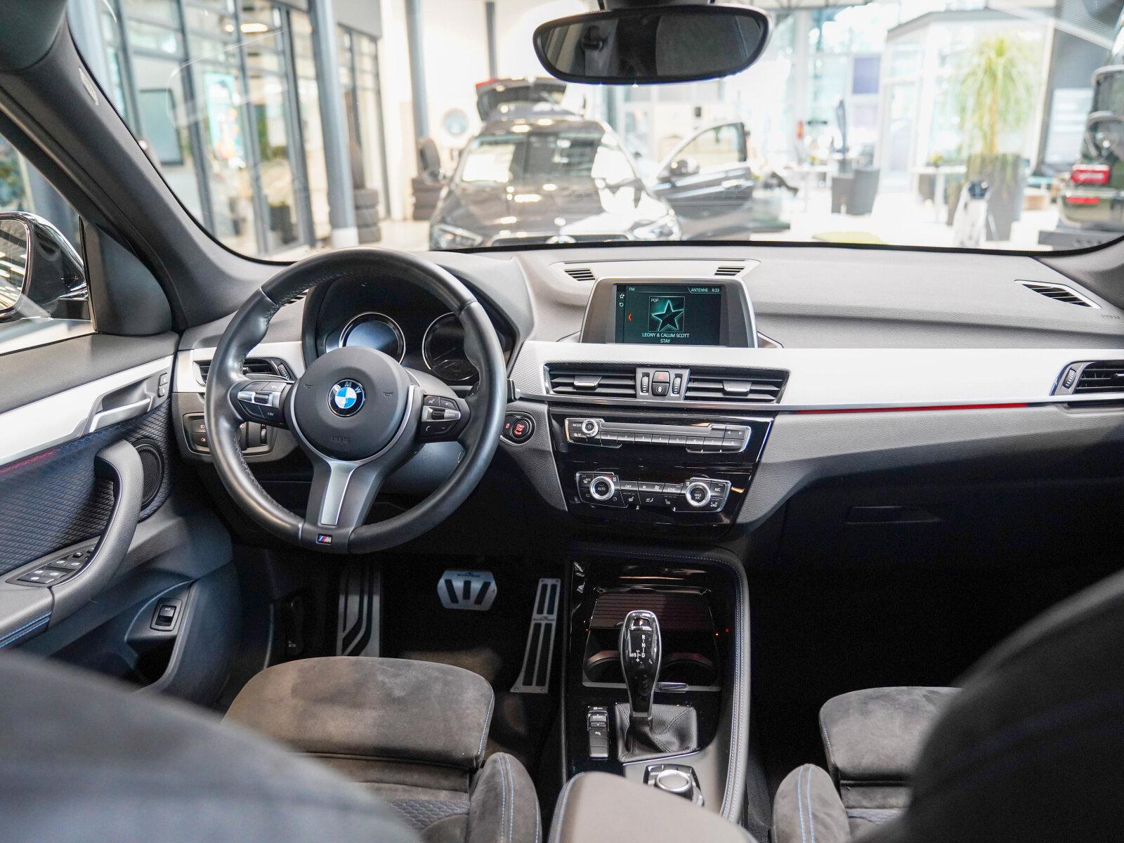 BMW X1 sDrive18i M Sport 19" Anhängekupplung Kamera