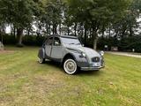 Citroën 2 CV Charleston - Citroën 2 CV mit Benzin-Antrieb