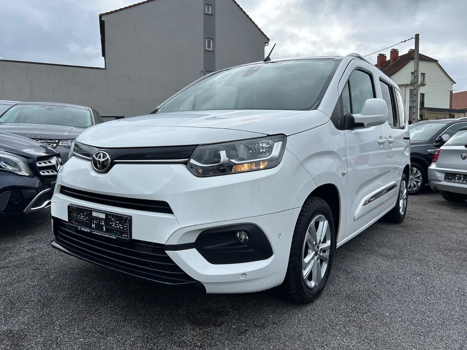 Toyota Proace CITY VERSO L1 AUT + LANE ASS + KAMERA