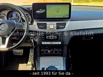 Mercedes E 220 - 11