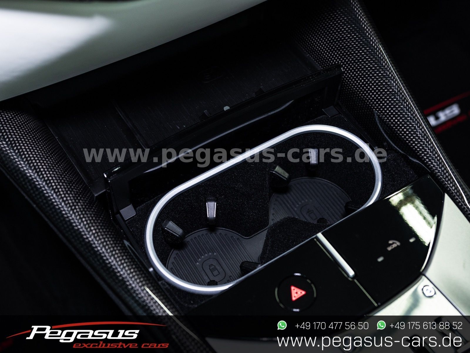 FERRARI Purosangue - 44