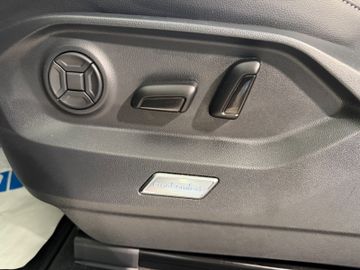 Volkswagen Touareg - 10
