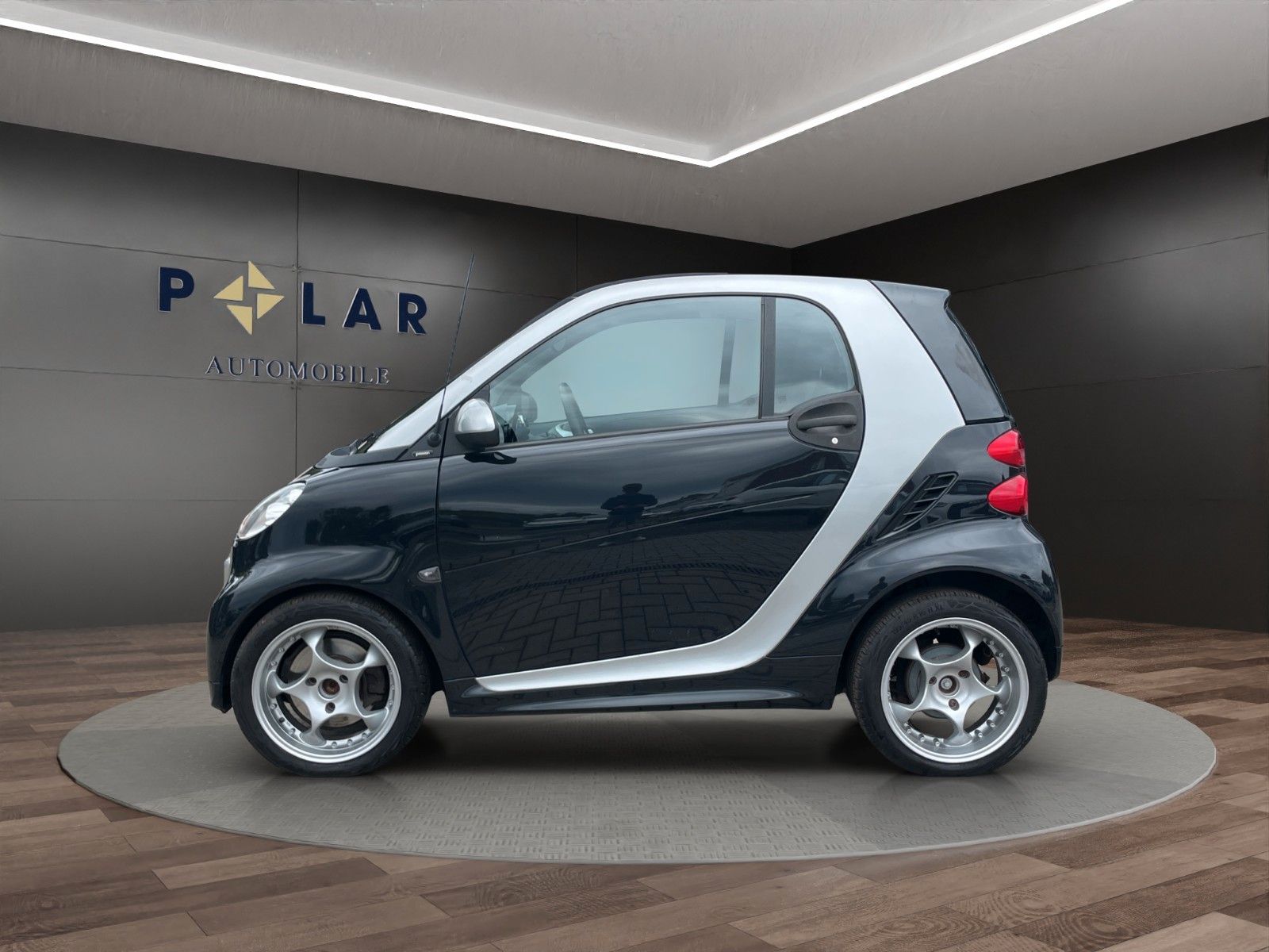 Fahrzeugabbildung Smart ForTwo Micro Hybrid*Pano*Alwetter*Elektr.Fenster