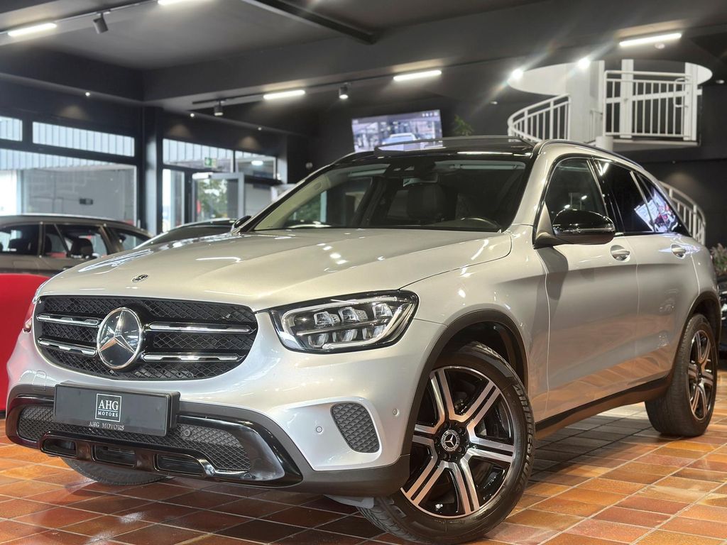Image of Mercedes-Benz GLC 220