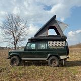 Land Rover Defender 110 Td5 mit Dachzelt und Innenausbau - SUVs & Geländewagen aus dem Jahr 2000