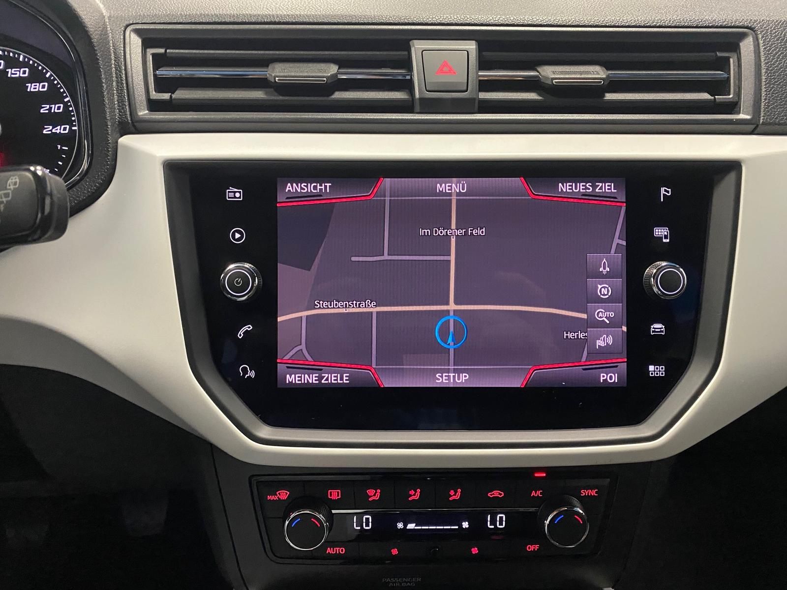 Fahrzeugabbildung SEAT Arona 1.0 TSI Xcellence+APP+NAVI+PDC+LED+TEMPOMA
