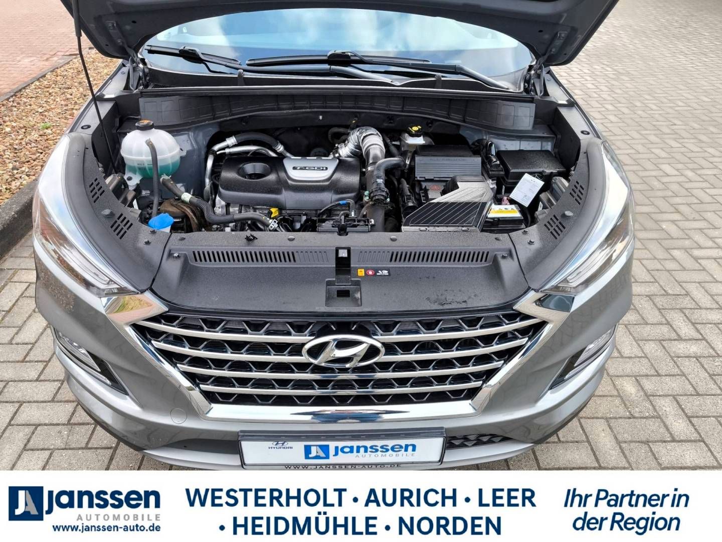Fahrzeugabbildung Hyundai TUCSON Turbo/Automatik/PDC/Navi/Rückfahrkamera