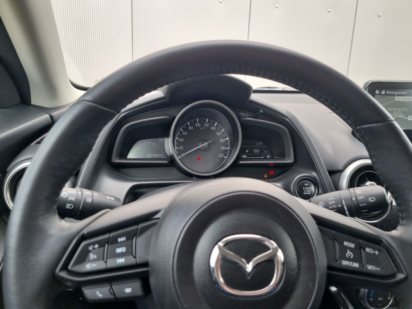 Fahrzeugabbildung Mazda 2 Lim. 1.5l KIZOKU 8FACH GARANTIE ab 121€ Mtl.*