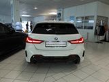 BMW M135 iA xDrive Navi Glasdach SH Park Ass Driv As - BMW M135: Automatik