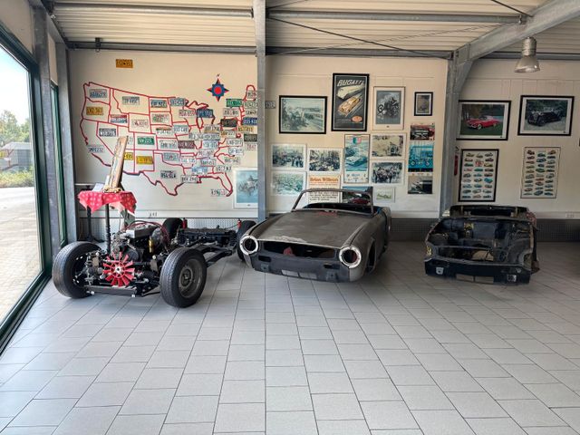 Triumph TR6 PI mit Overdrive  Fahrzeug in Restauration