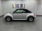 Volkswagen New Beetle Cabriolet 1.6 *Klima/PDC* - Volkswagen New Beetle mit Benzin-Antrieb: Silber, Cabrio, 1.6