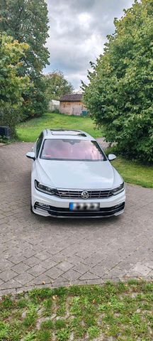 VW VW Passat Variant R-Line Highline BlueMoti...