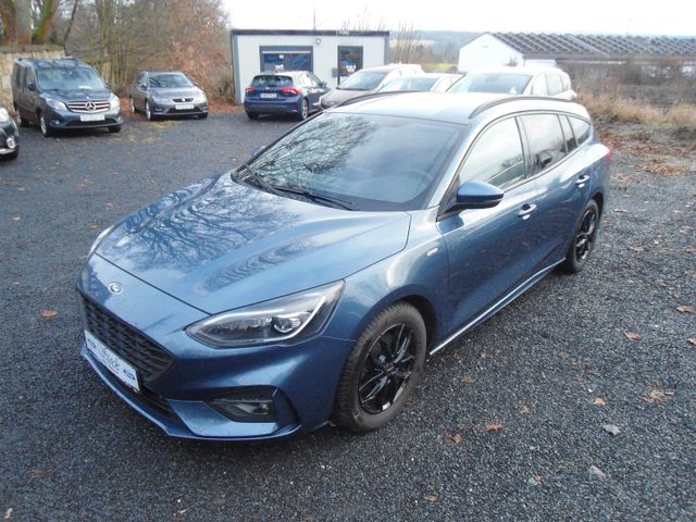 Ford Focus 1,5 Automatik ** ST Line ** mit Garantie