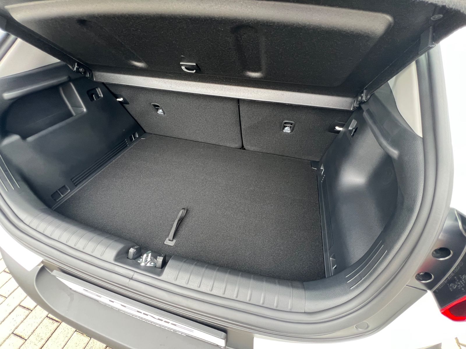 Fahrzeugabbildung Kia Stonic 1.0T GDI DCT Vision