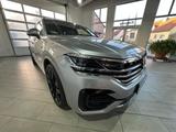 Volkswagen Touareg R-Line, Matrix, ACC, Leder, Innovision - silberne Volkswagen Touareg