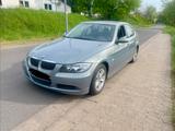 BMW 325i Automatik Tüv Neu erst 90.000 2.Hand - BMW 325: E90