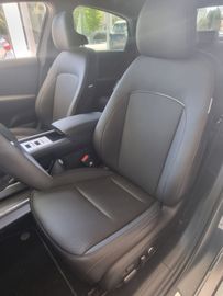 Fahrzeugabbildung Hyundai IONIQ 6 4WD 77,4 325PS UNIQ digitale ASP