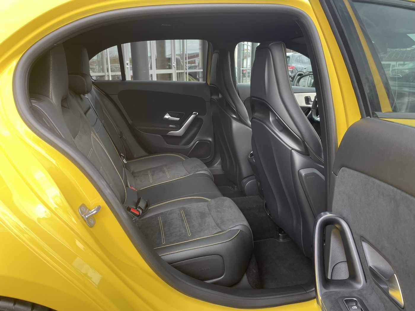 Fahrzeugabbildung Mercedes-Benz A 45 S AMG PerfSitz+Night+PAGA+RIDE +19'