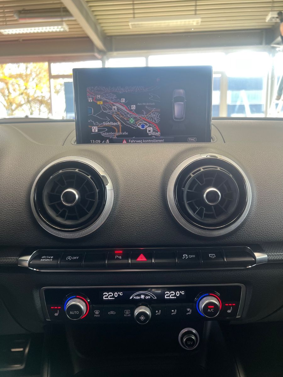 Fahrzeugabbildung Audi RS3 RS 3 Sportback 2.5 TFSI quattro *VIRTUAL*B&O