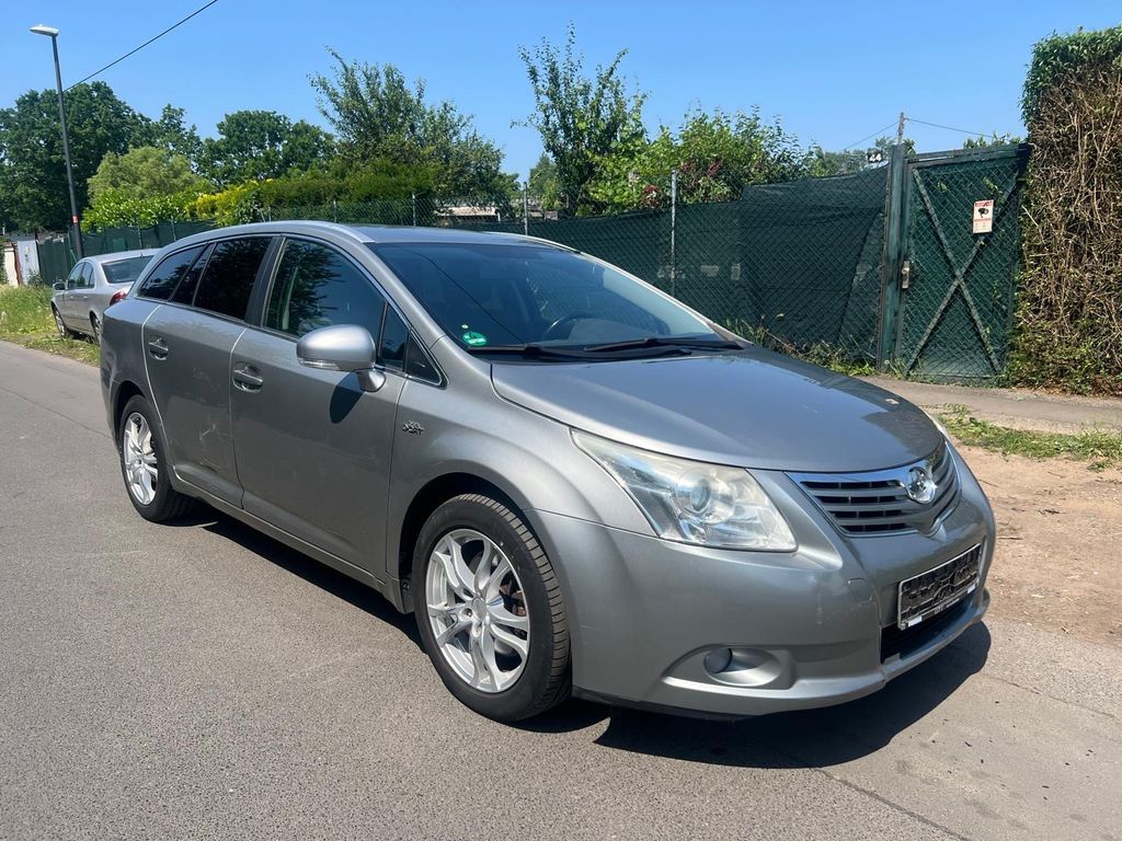 Angebot ansehen Toyota Avensis