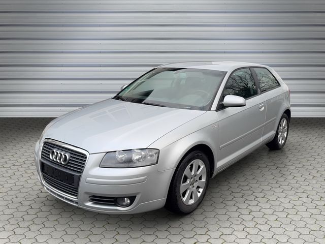 Audi A3 1.6 FSI Ambiente