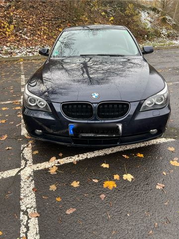 BMW e60 520i