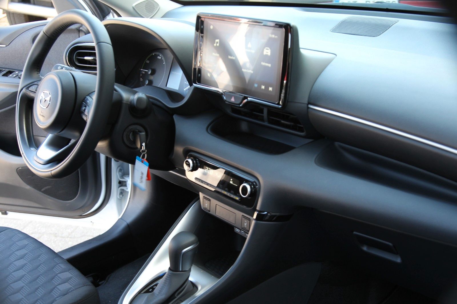 Mazda 2 Hybrid - Bild 19