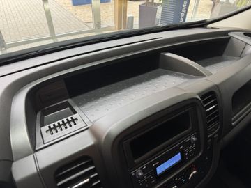 Renault Trafic Kasten L1H1 LED