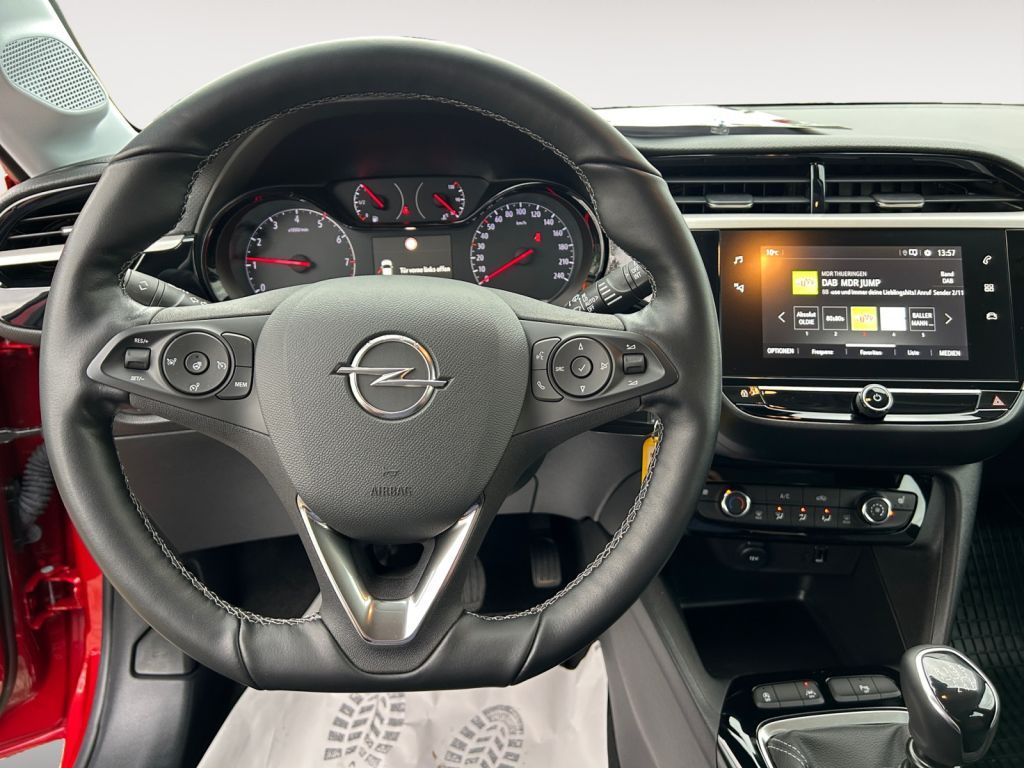 Fahrzeugabbildung Opel Corsa 1.2 Turbo Edit. Navi Sitzheizung Parkpilot