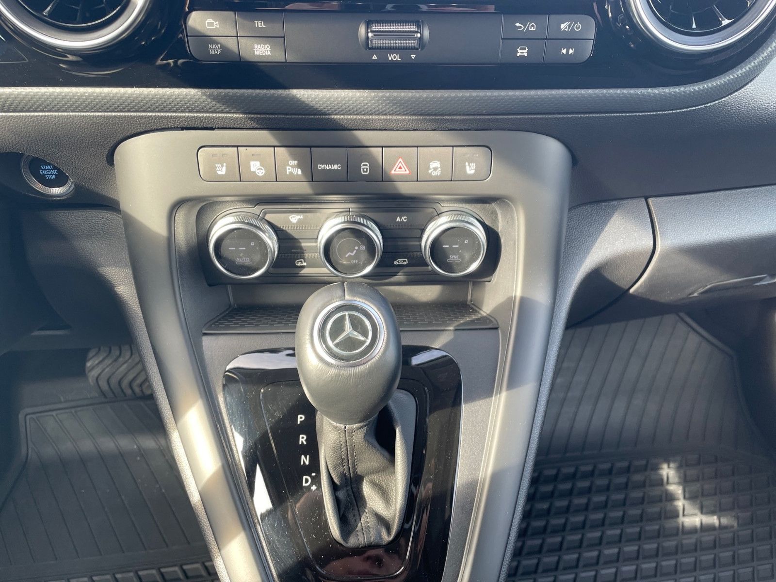 Fahrzeugabbildung Mercedes-Benz eCitan Kasten 2 Sitze AHK LED Navi RFK SHZ