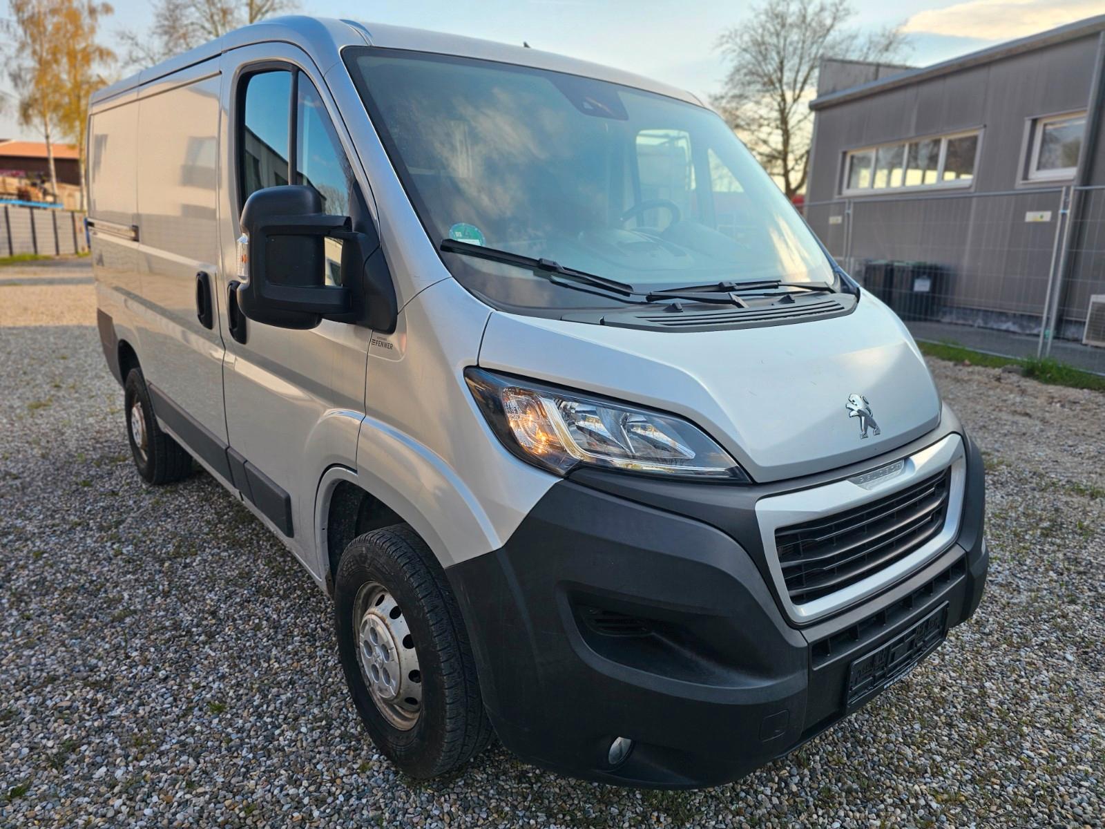Peugeot Boxer 2.2 Blue HDI  L1H1 Pro 165 TÜV neu