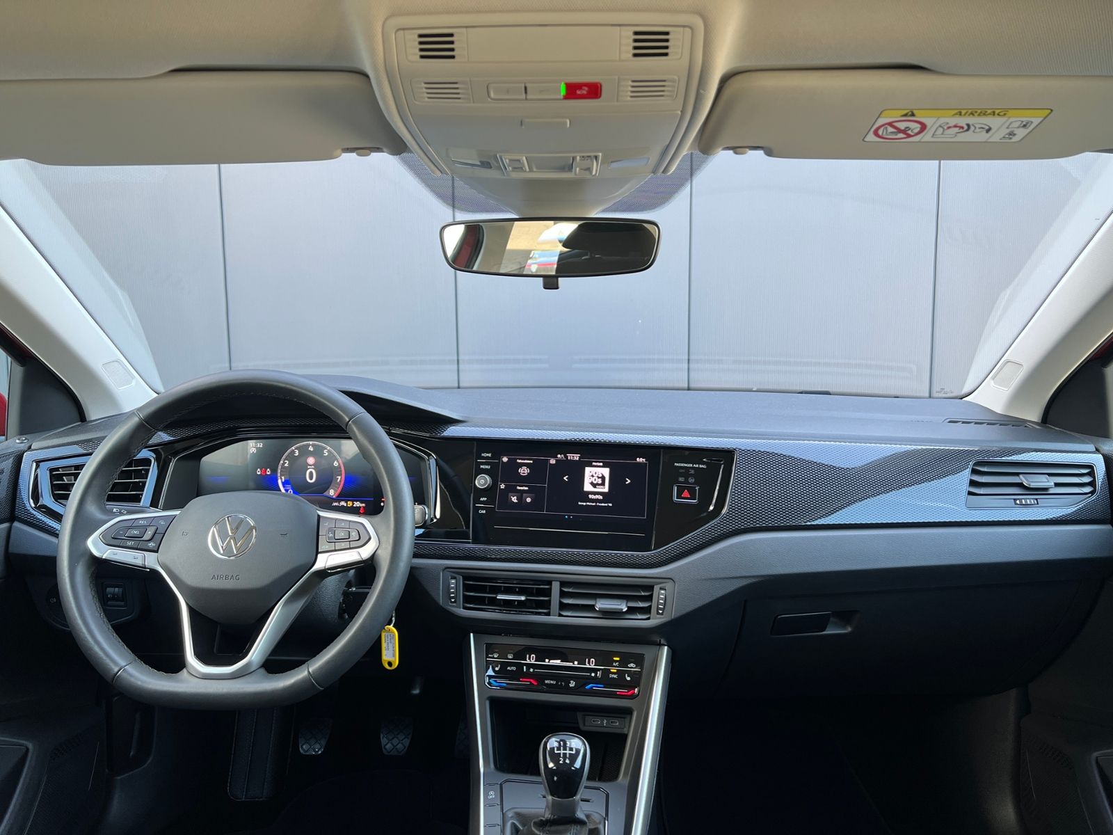 Fahrzeugabbildung Volkswagen Polo Life 1.0 MPI *LED, Climatronic, Sitzhzg., A
