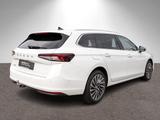 Skoda Superb Combi L&K 1.5TSI DSG LED ACC Pano HUD AHK - : Weiß, Sportfahrwerk