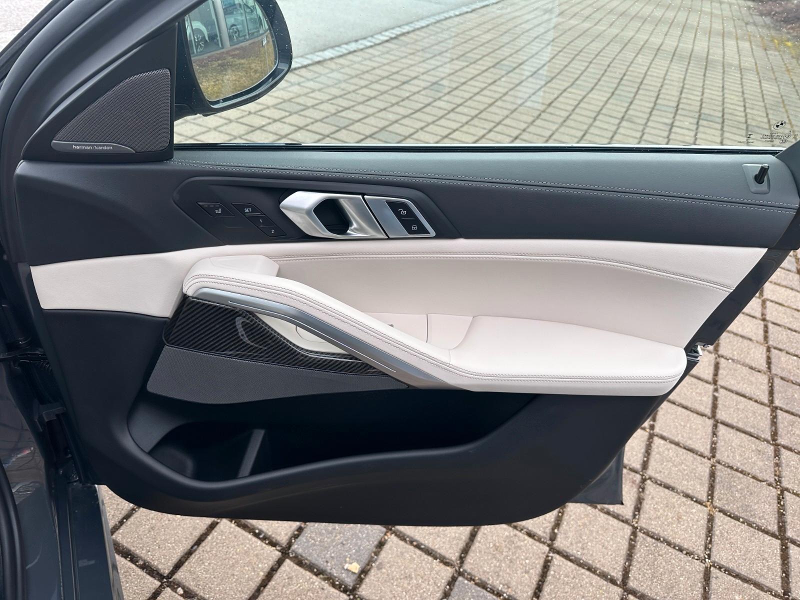 BMW X6 M60 i xDrive ACC|HUD|PANO|HARMAN|AHK|22"|
