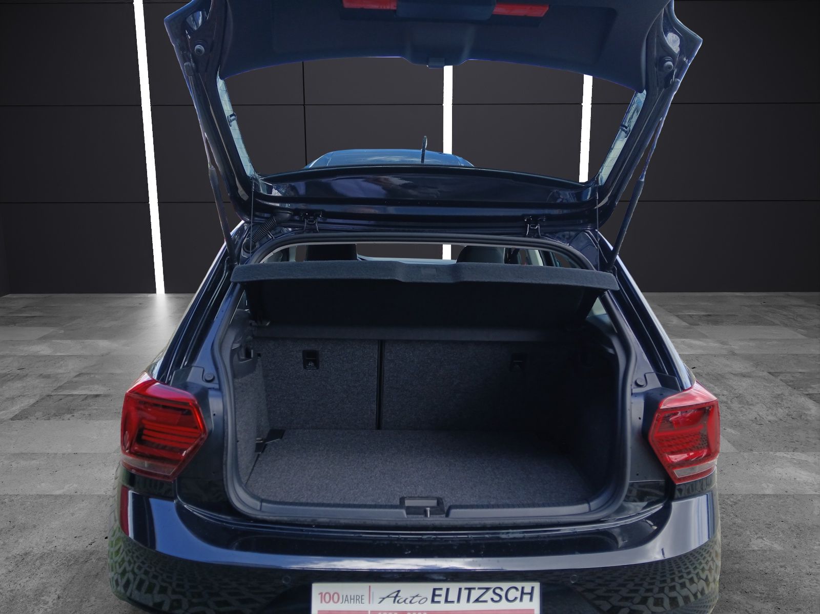Fahrzeugabbildung Volkswagen Polo Comfortline 1.0 TSI Navi Klima PDC SH