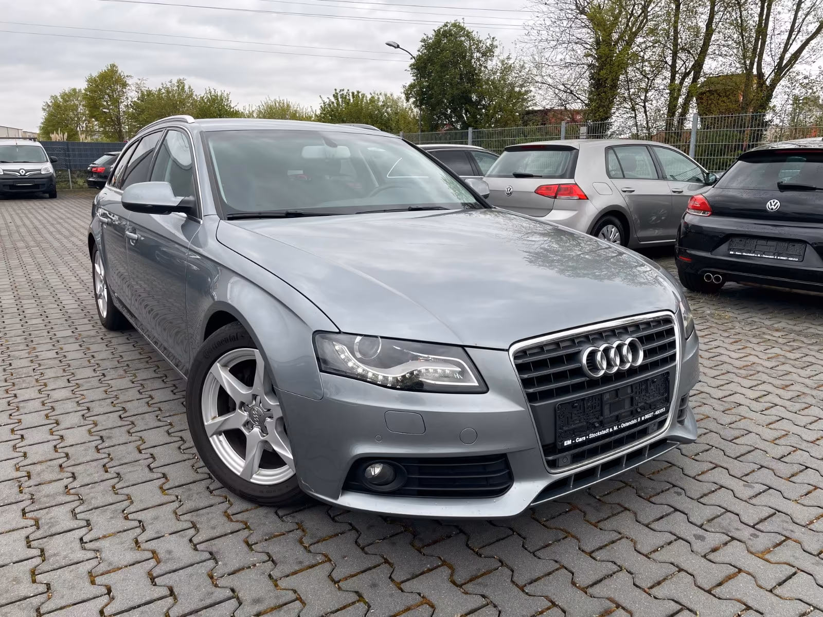 Audi A4 2.0 TDI Ambition Navi Xenon 17"ALU TÜV/AU NEU