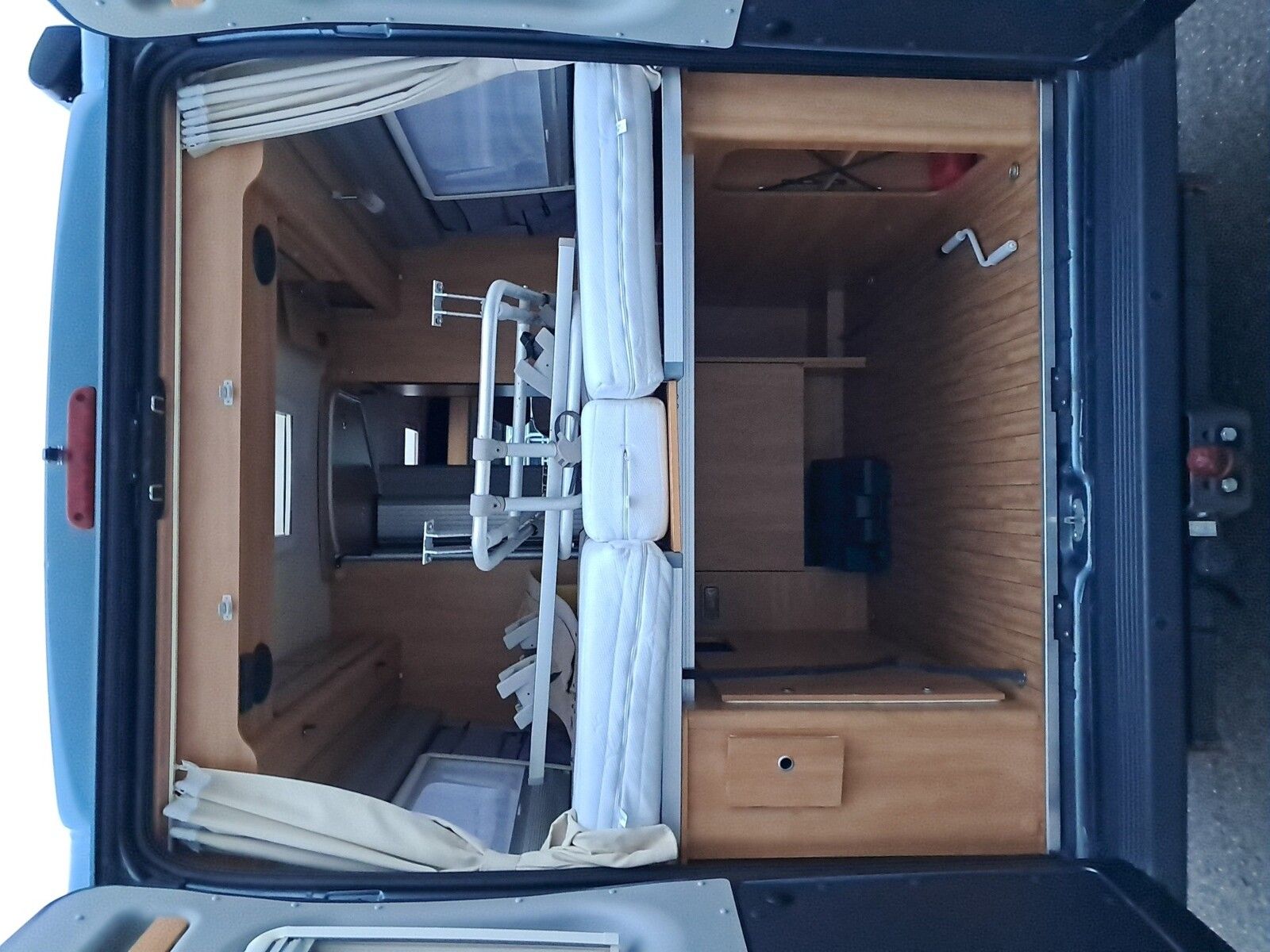 Fahrzeugabbildung Pössl Roadcruiser . SAT,TV,Solar,Markise,AHK