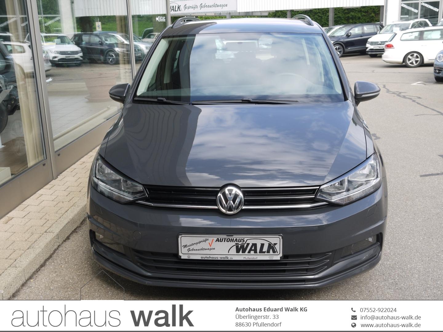 Volkswagen Touran 1.6 TDI DSG Trendline NAVI GRA APS