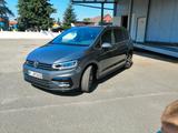 Volkswagen Touran 2.0 TDI Highline R Line - VW Touran Gebrauchtwagen in Braunschweig