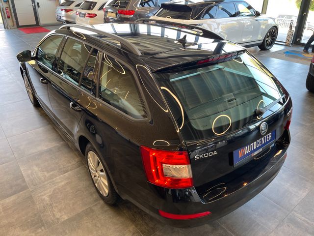 Skoda Octavia Combi Ambition *NAVI*SZHZ.*TEMPOMAT*AHK*