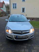 Opel ASTRA - Opel Astra aus 2009 mit Diesel-Antrieb: Kombi