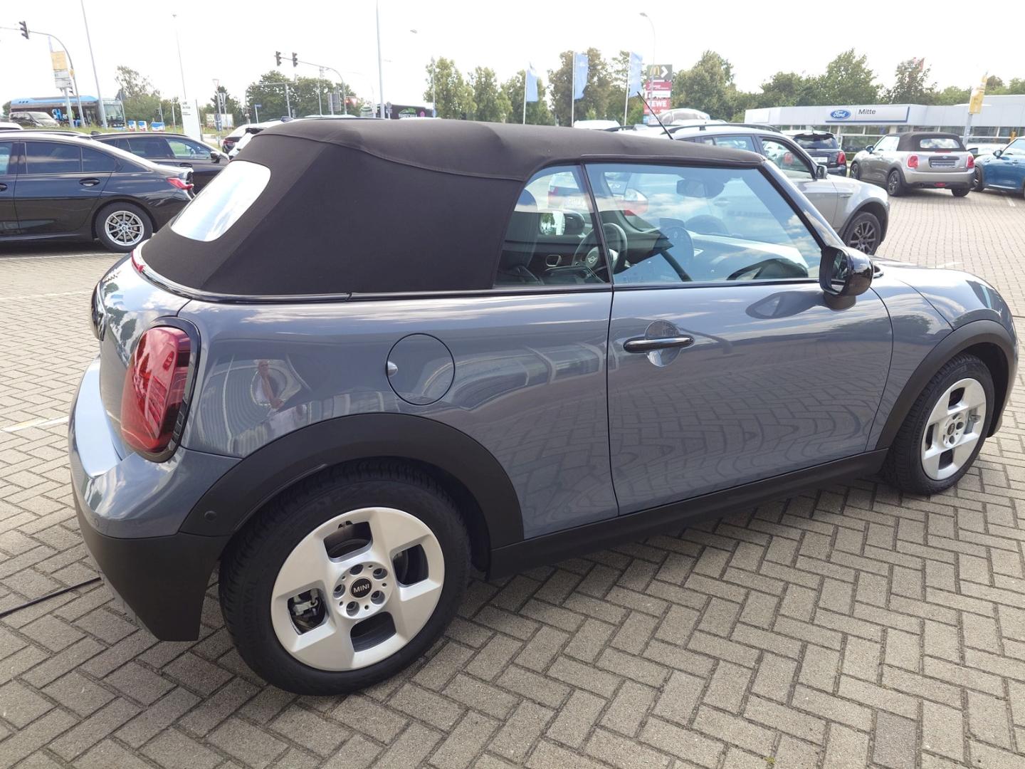 MINI Cooper Cabrio Classic Trim/LED/HUD/RFK