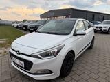 Hyundai i20 Style - Hyundai i20 mit Panoramadach
