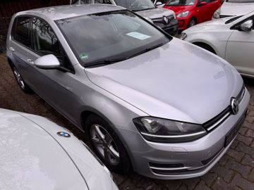 Volkswagen Golf - 4