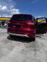 Ford Kuga 2,0 TDCi 4x4 132kW Individual PowerShif... - mit Diesel-Antrieb: Power