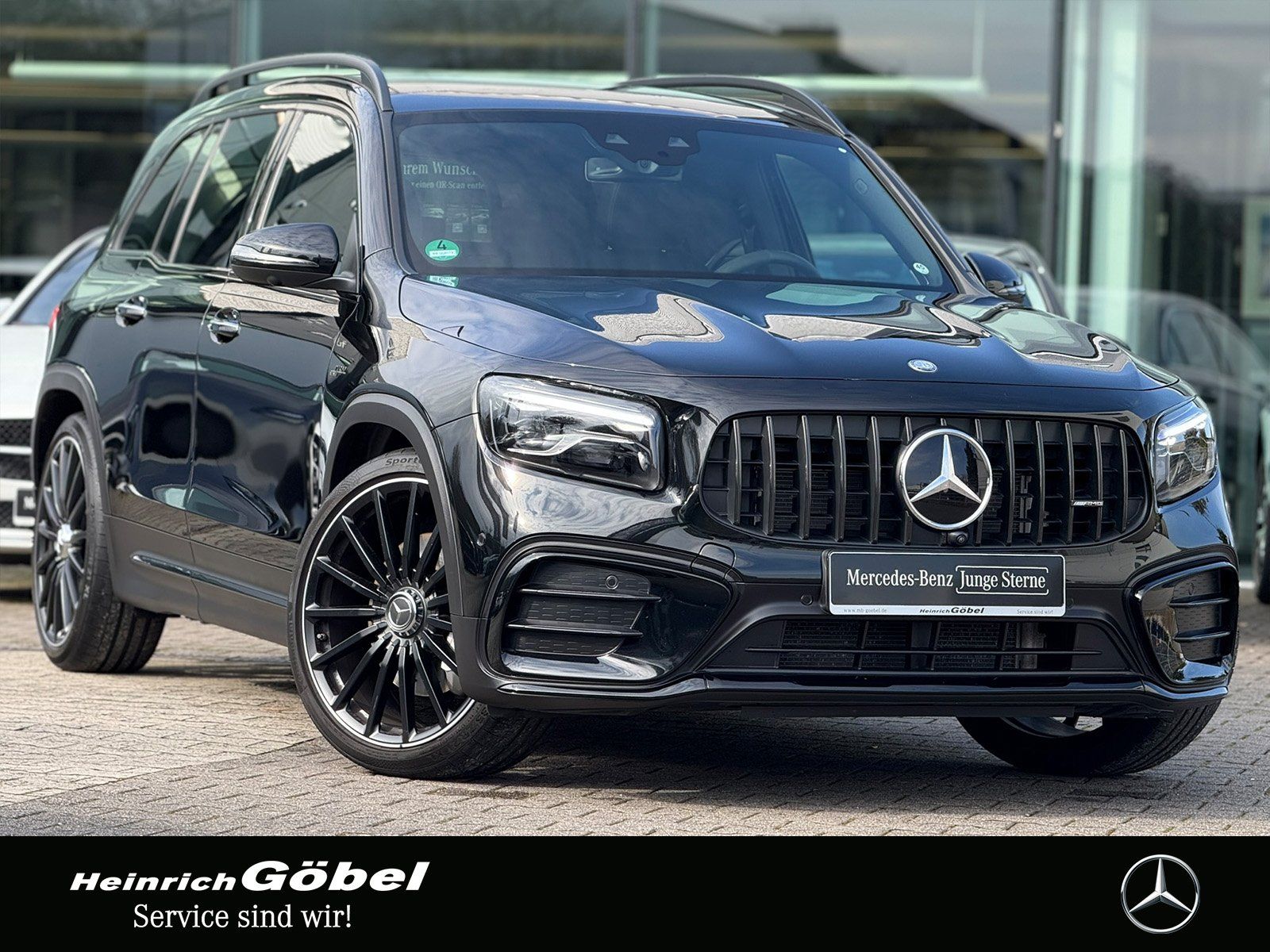 Fahrzeugabbildung Mercedes-Benz AMG GLB 35 4M PRE+ FAP SH BUR 7S WP PAN 360°K HU