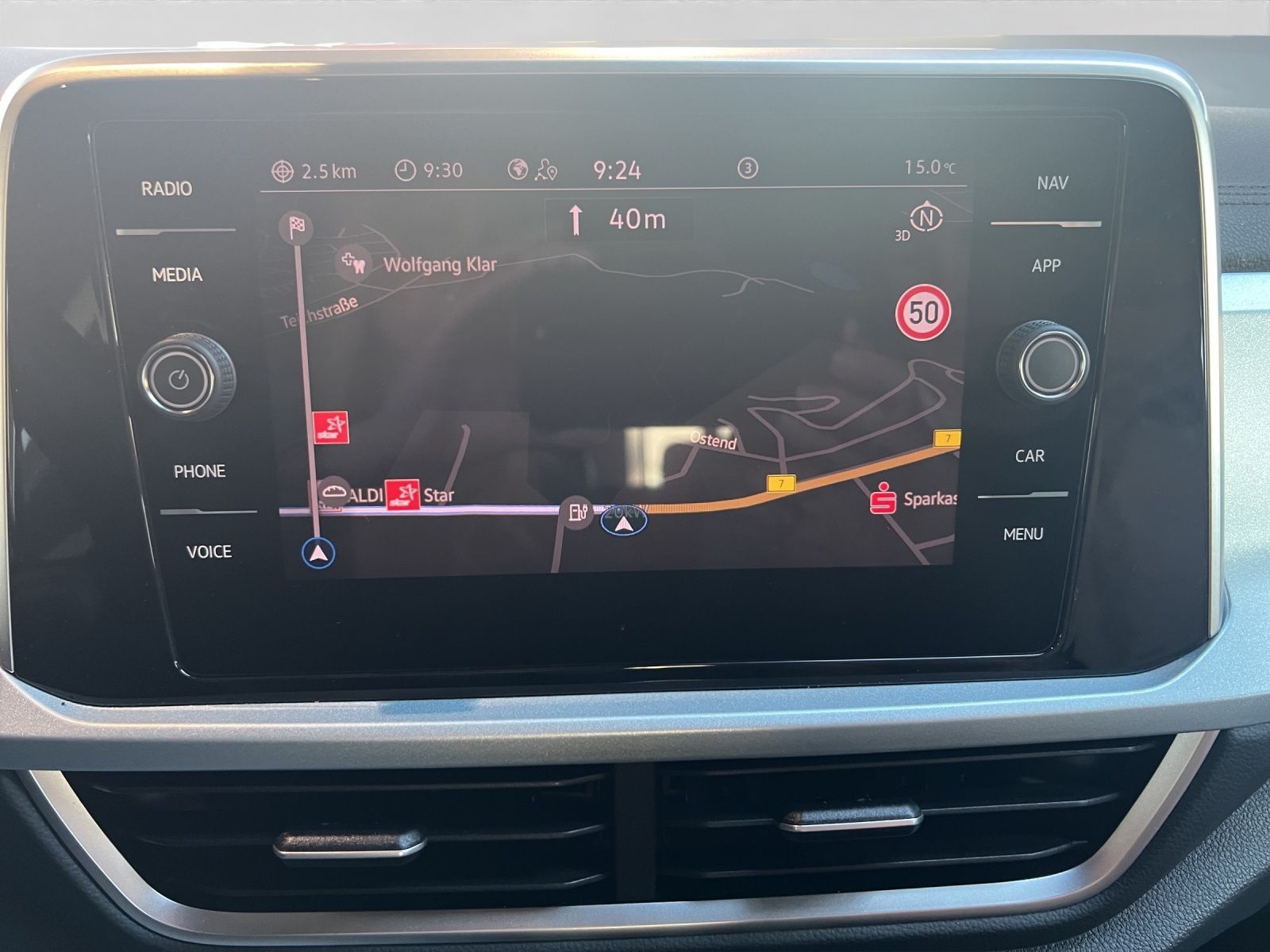 Volkswagen T-Roc - Bild 12