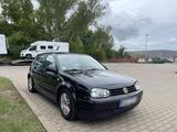 Volkswagen Gepflegte Golf 1.6 16 V 100 PS 2 Jahre TÜV - Volkswagen Golf aus 1997 mit Benzin-Antrieb: Kombi