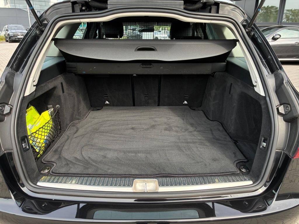 Mercedes-Benz C 220 d T +EXCLUSIVE+CARPLAY+KAMERA+NAVI+LED+AVA foto 9